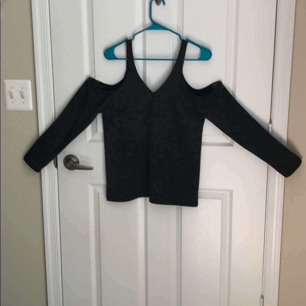 Everly charcoal cold shoulder sweater size S